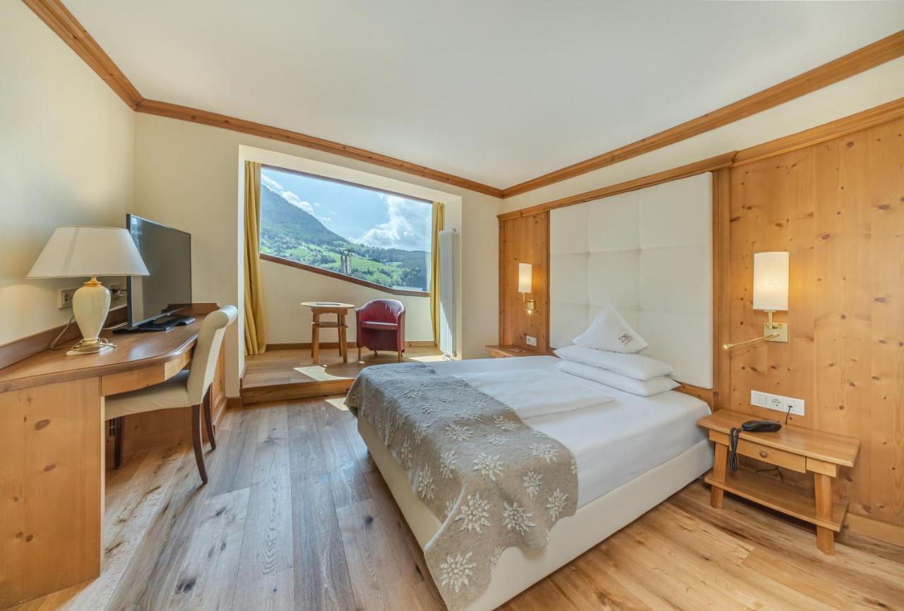 Alpin & Vital Hotel La Perla โอติเซ ภายนอก รูปภาพ